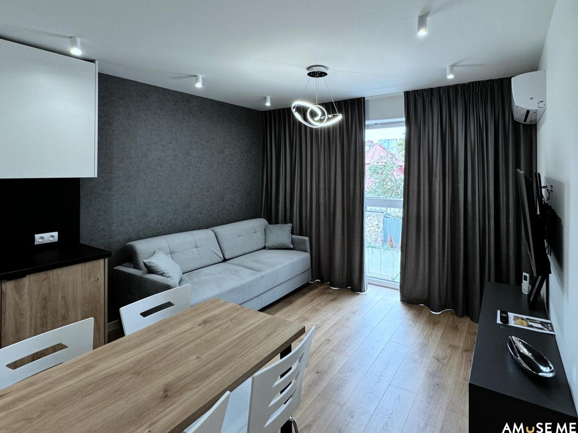 Amuse Me Lejlighedshotel Kielce Eksteriør billede