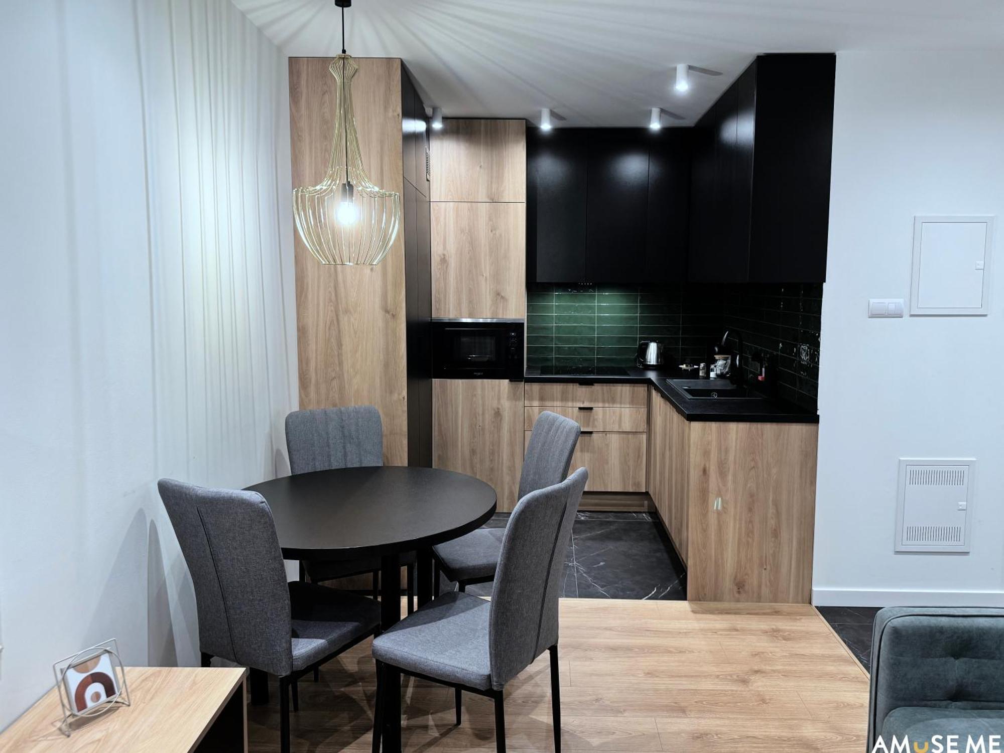 Amuse Me Lejlighedshotel Kielce Eksteriør billede