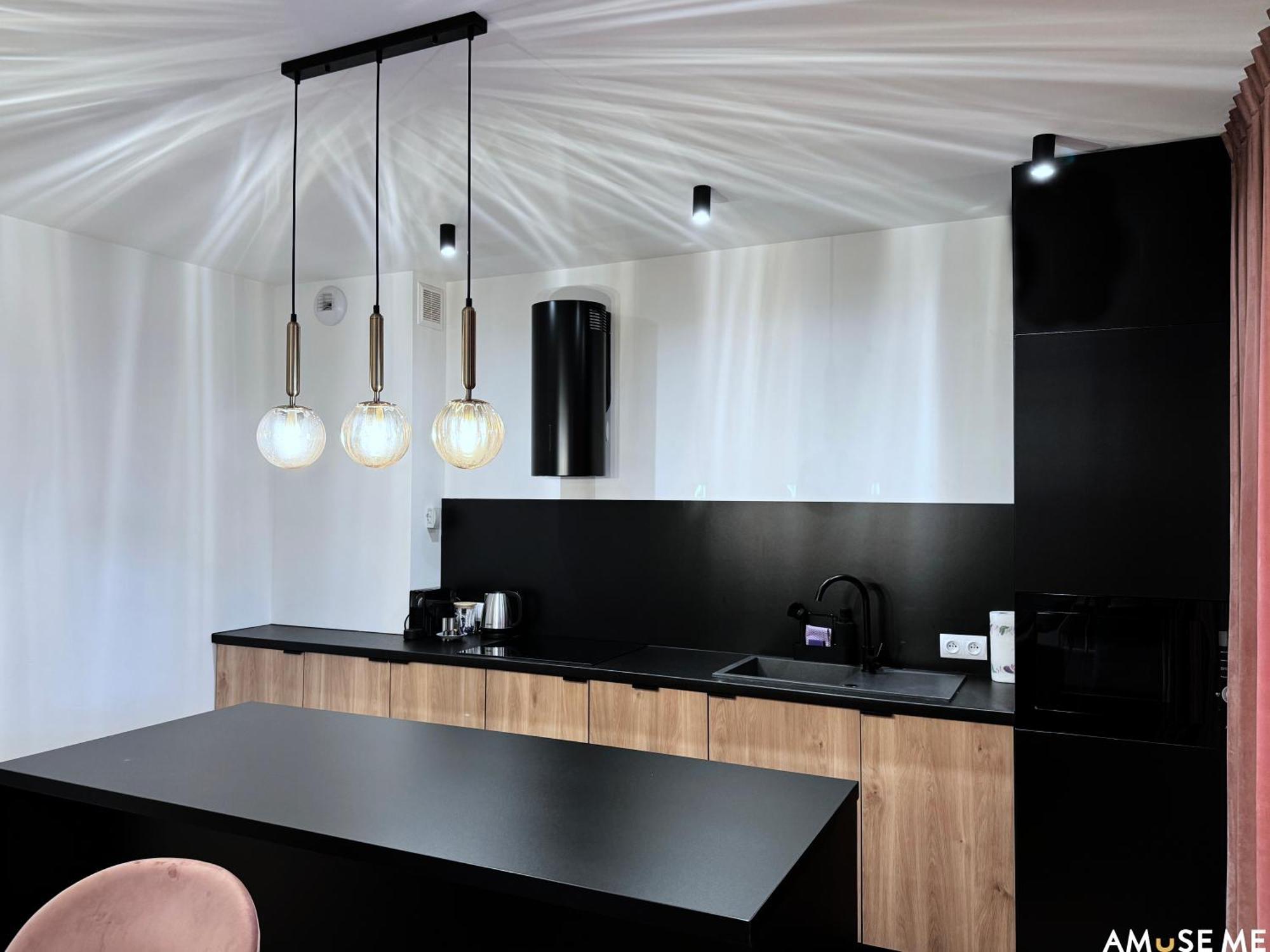 Amuse Me Lejlighedshotel Kielce Eksteriør billede